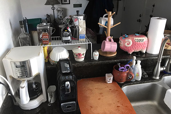 Various items on a kitchen counter